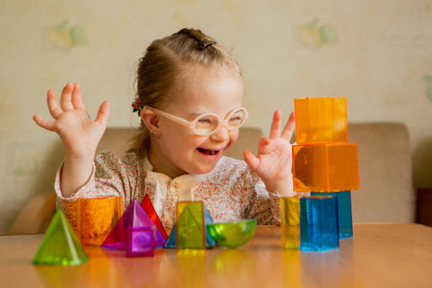 Child learning at Dnyankshitij Centre